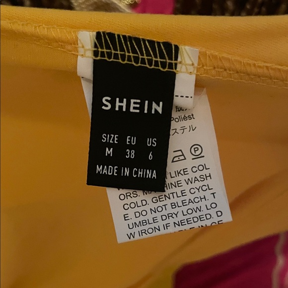 SHEIN Asymmetrical Yellow Ruffled Jacket - Picture 2 of 4